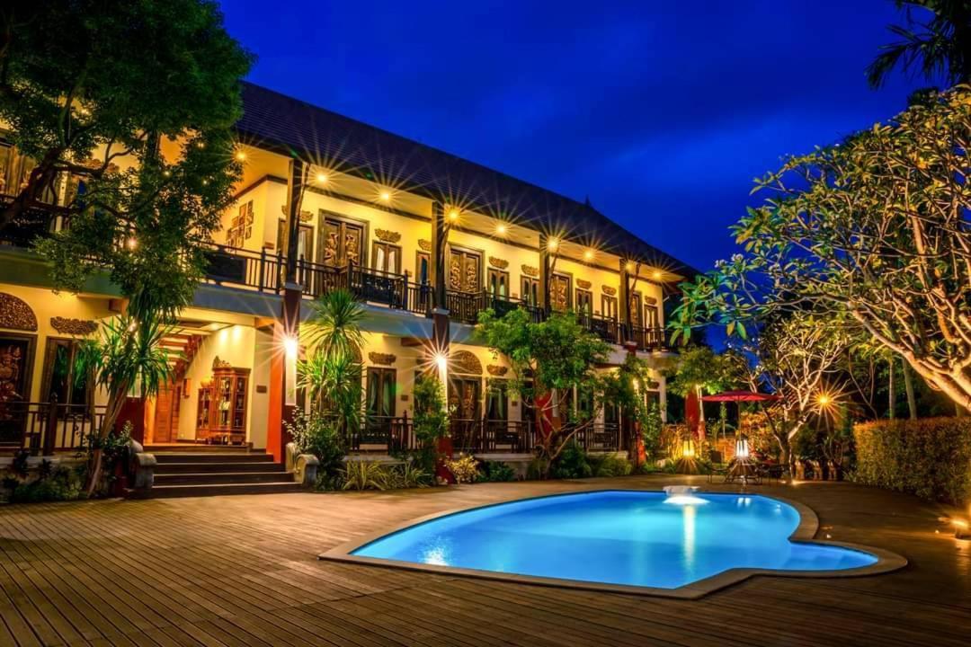 Amata Lanna Village อมตะล้านนาวิลเลจ Чиангмай Екстериор снимка