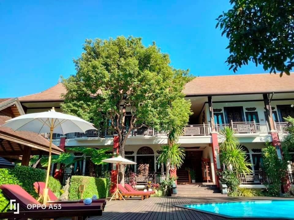 Amata Lanna Village อมตะล้านนาวิลเลจ Чиангмай Стая снимка
